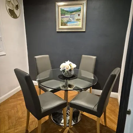 Bellarosa Apartment